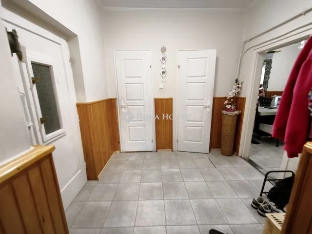 Eladó ház Hódmezővásárhely 77 nm