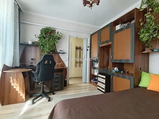Eladó lakás Szeged 52 nm