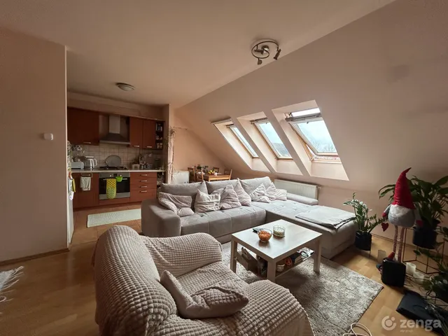 Eladó lakás Szeged, Móraváros 56 nm