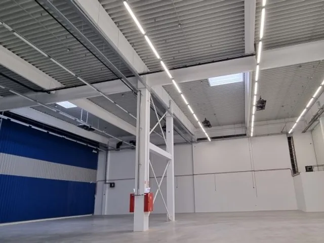 Kiadó kereskedelmi és ipari ingatlan Budapest IX. kerület 1042 nm