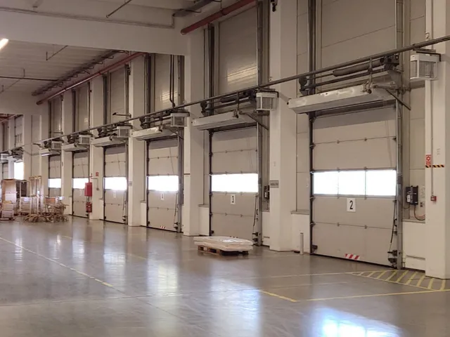 Eladó kereskedelmi és ipari ingatlan Gödöllő 15511 nm