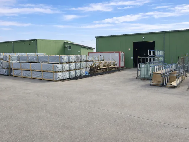 Kiadó kereskedelmi és ipari ingatlan Alsónémedi 900 nm