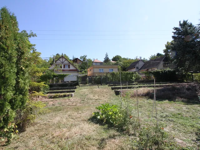 Eladó kereskedelmi és ipari ingatlan Budakeszi 80 nm