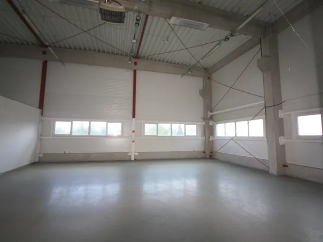 Eladó kereskedelmi és ipari ingatlan Hatvan 4926 nm