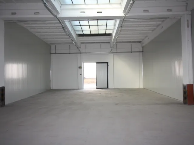 Kiadó kereskedelmi és ipari ingatlan Kistarcsa 116 nm