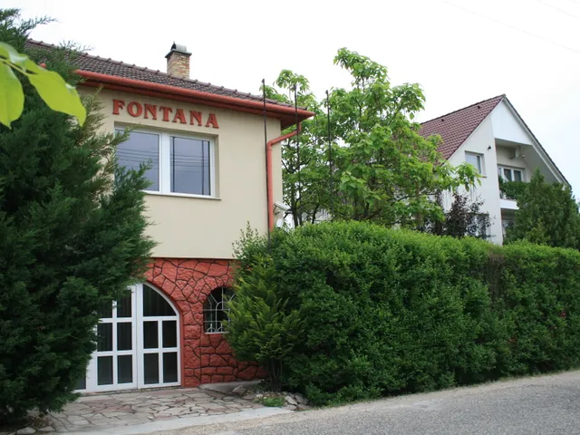 Eladó kereskedelmi és ipari ingatlan Tát 925 nm