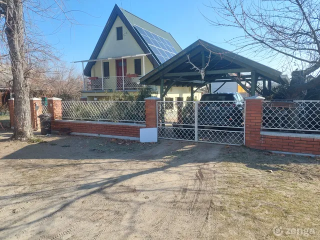Eladó ház Cserkeszőlő 550 nm