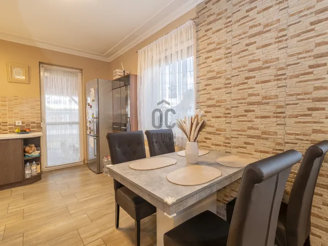 Eladó lakás Üllő 85 nm