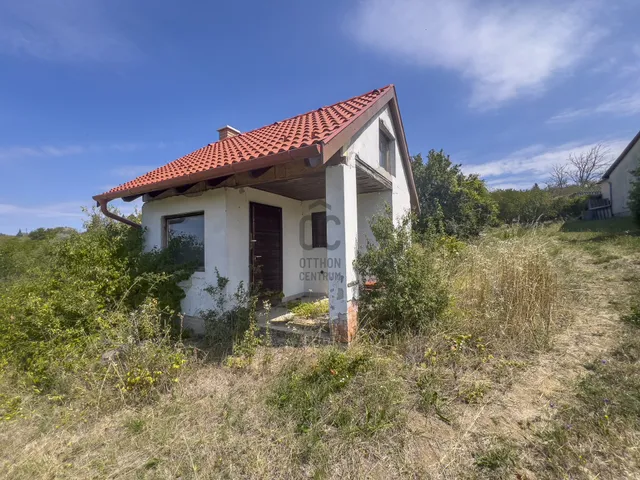 Eladó telek Bicske 4127 nm