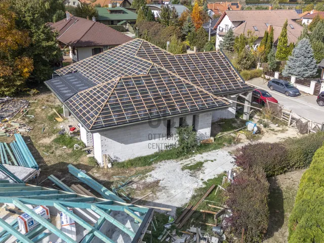 Eladó ház Páty 194 nm