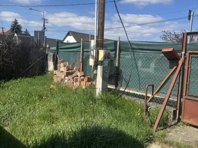 Eladó telek Etyek 1643 nm