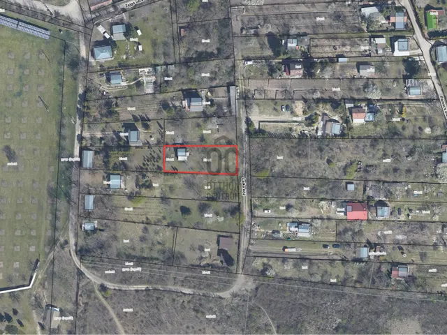 Eladó üdülő és hétvégi ház Biatorbágy, Lajka köz 30 nm