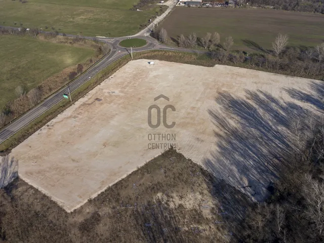 Eladó telek Sóskút 24974 nm