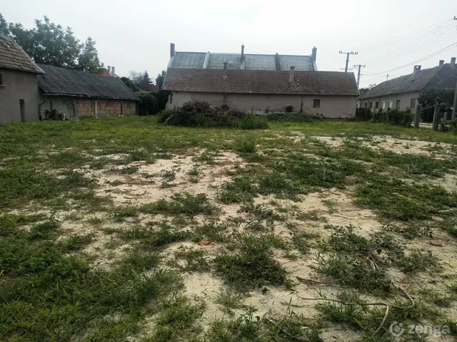 Eladó telek Simontornya 913 nm