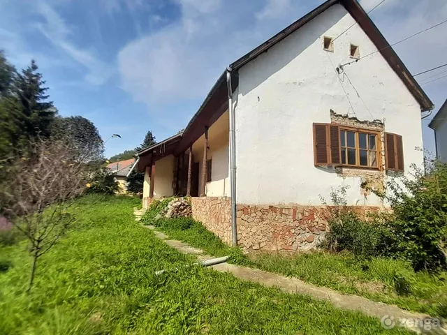 Eladó ház Bátaapáti 74 nm