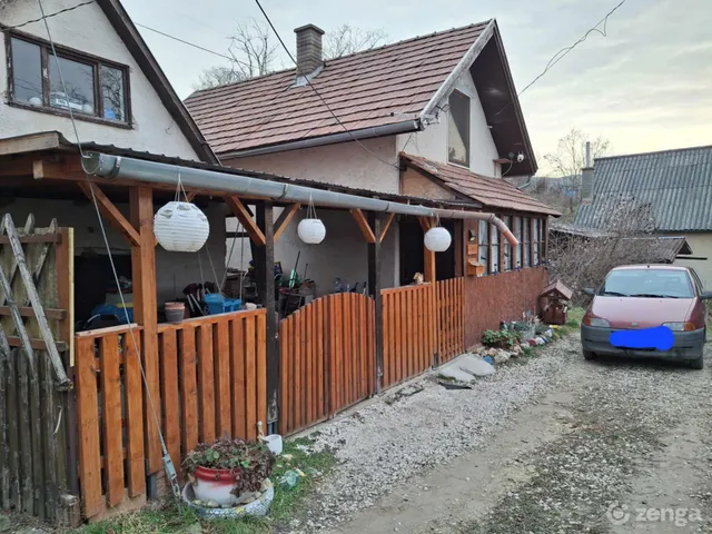 Eladó ház Kesztölc 64 nm