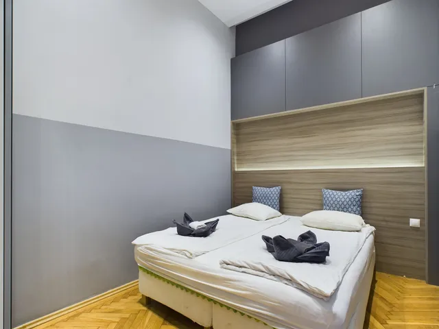 Eladó lakás Budapest VII. kerület, Belső-Erzsébetváros, Kertész 35 77 nm