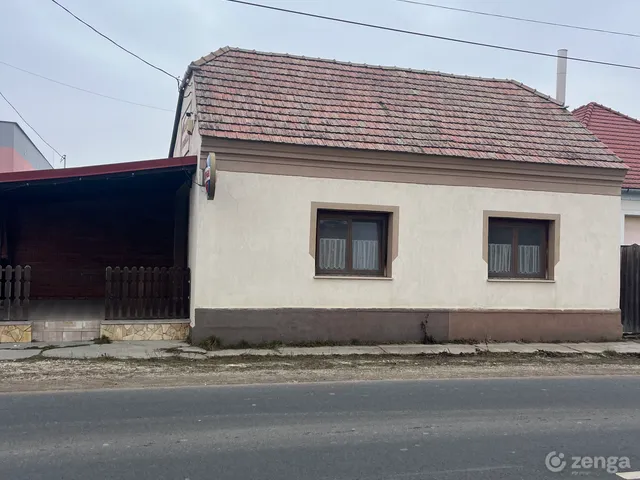 Eladó ház Szany 321 nm