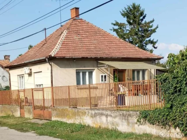 Eladó ház Solt 68 nm