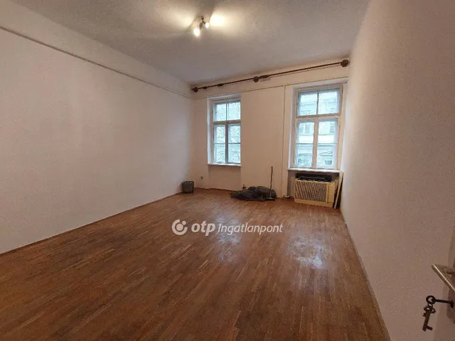 Eladó lakás Szeged, Alsóváros 59 nm