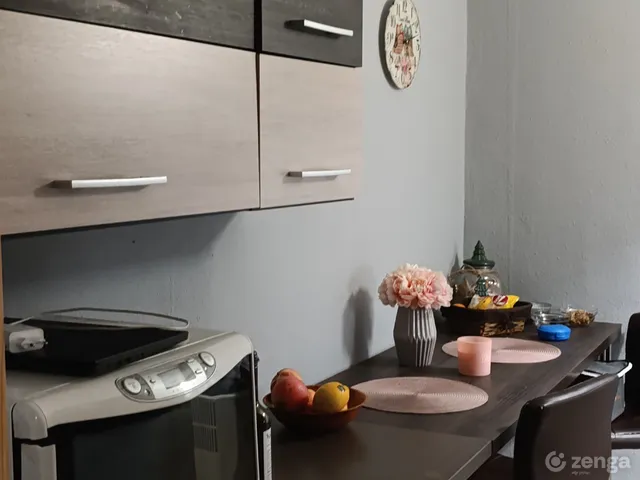 Eladó lakás Pécs, Ledina 36 nm