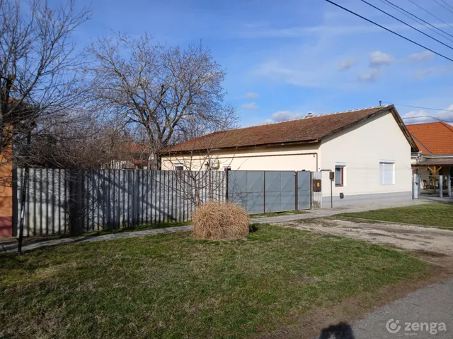 Eladó ház Mezőkovácsháza 102 nm