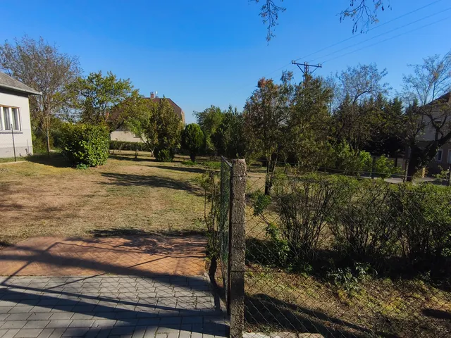 Eladó telek Budapest XVI. kerület, Árpádföld 802 nm