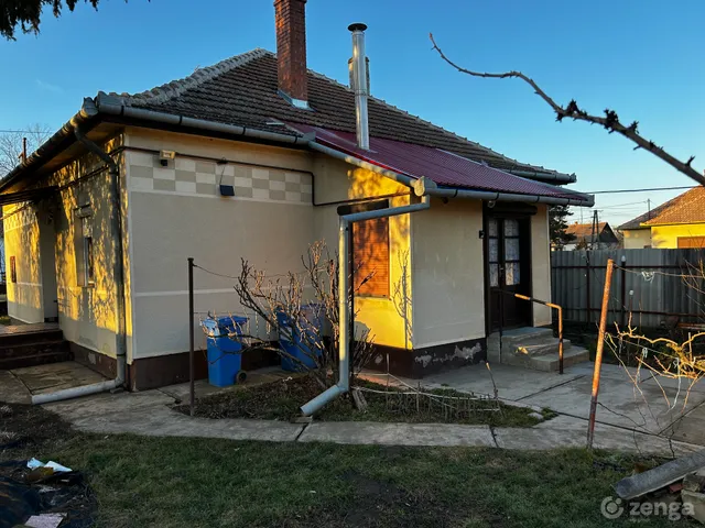 Eladó ház Örménykút 100 nm