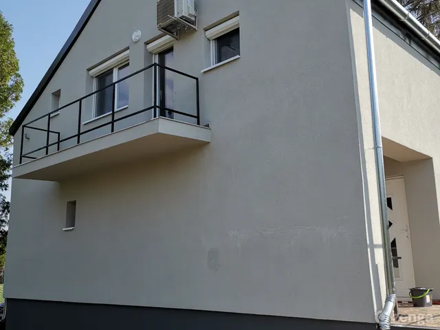 Kiadó ház Komárom, Koppánymonostor 110 nm