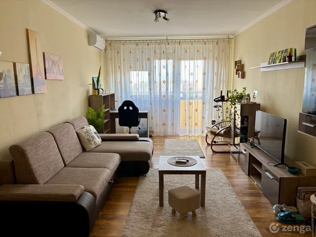 Eladó lakás Dunaújváros, Béke városrész 59 nm