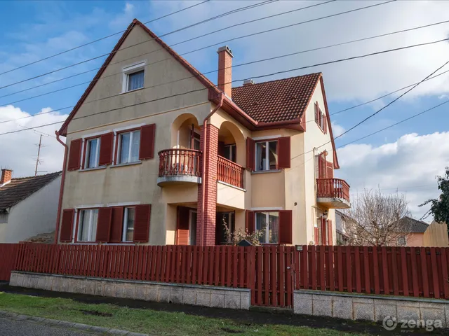 Eladó ház Zalaegerszeg, Ola 229 nm