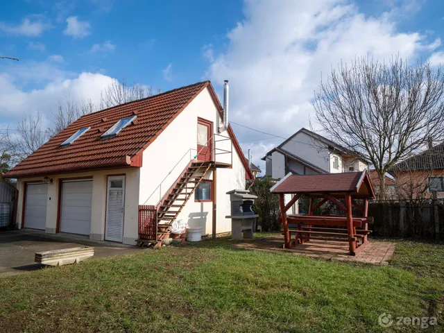 Eladó ház Zalaegerszeg, Ola 229 nm