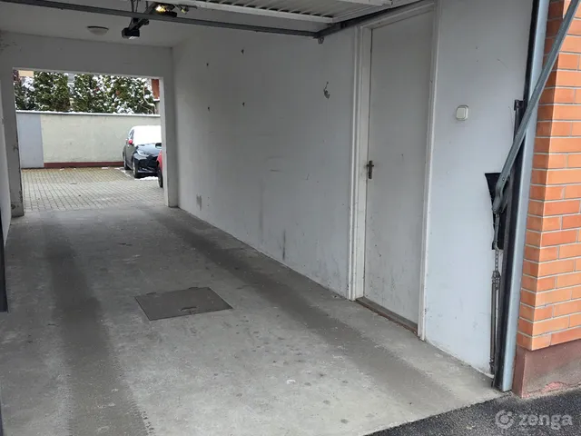 Eladó garázs Kecskemét 19 nm