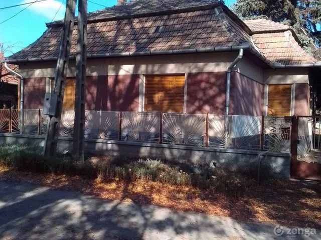 Eladó ház Jászfényszaru 100 nm