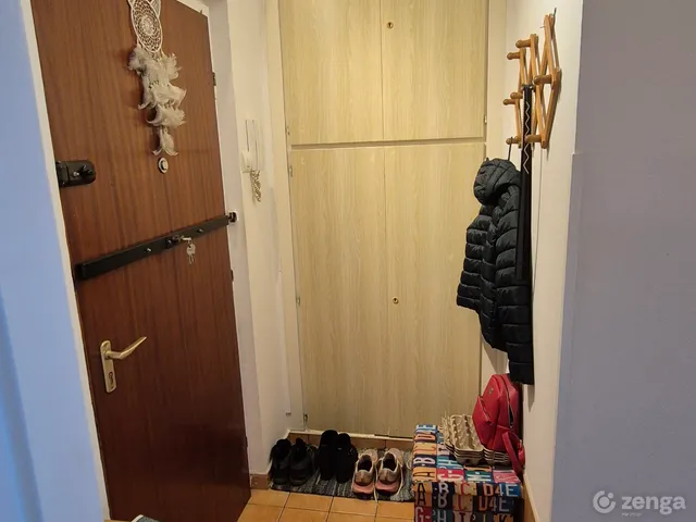 Eladó lakás Kecskemét, Árpádváros 34 nm