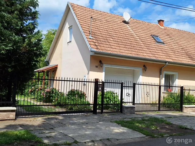 Eladó ház Szokolya 117 nm