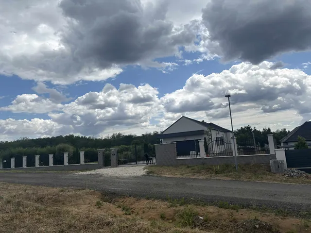 Eladó telek Szada 1501 nm