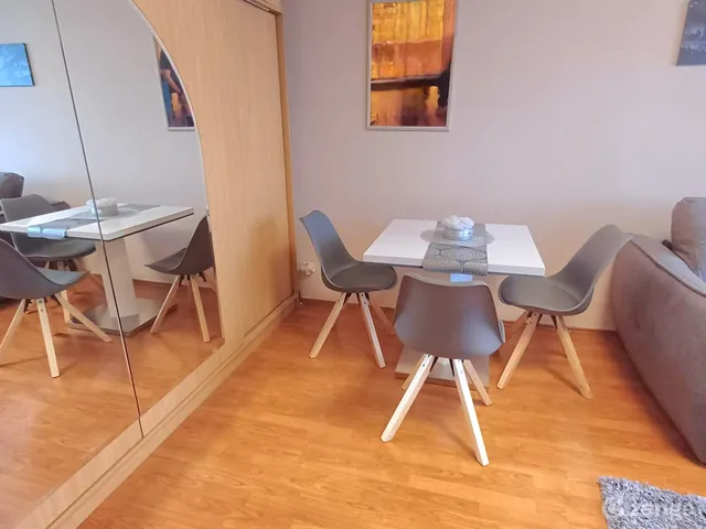 Eladó lakás Győr, Szabadhegy 49 nm