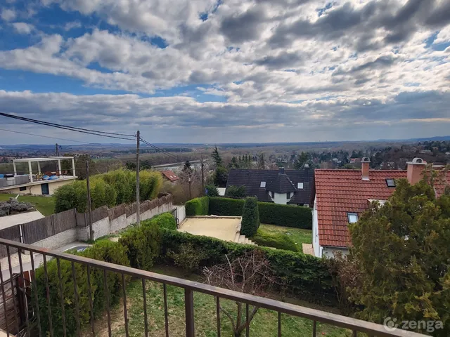 Eladó ház Szentendre, Tyúkosdűlő 100 nm