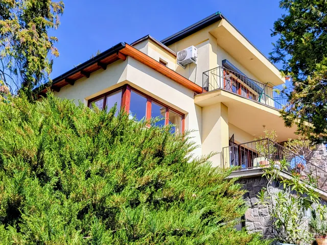 Eladó ház Szentendre, Tyúkosdűlő 125 nm