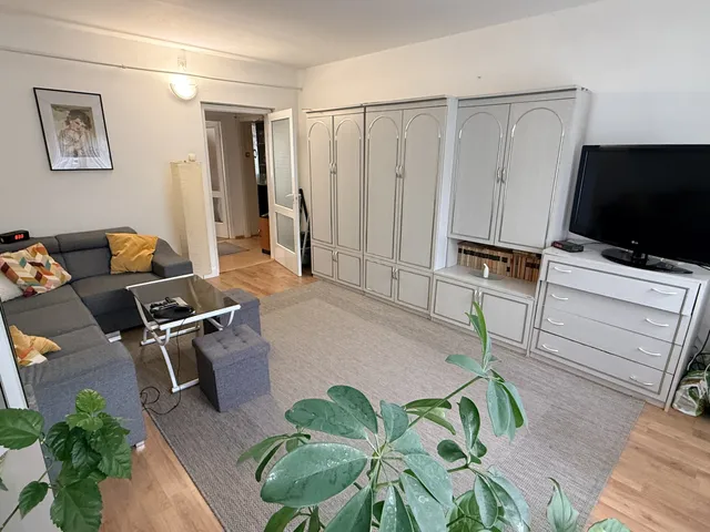 Eladó lakás Tököl, Pesti úti lakótelep 63 nm