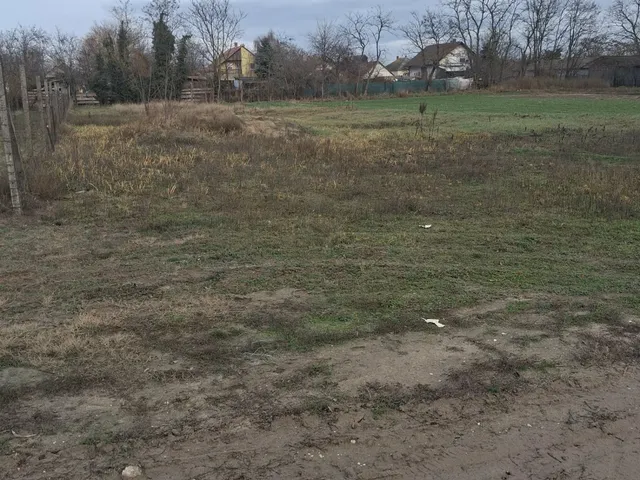 Eladó telek Szigetcsép 1236 nm