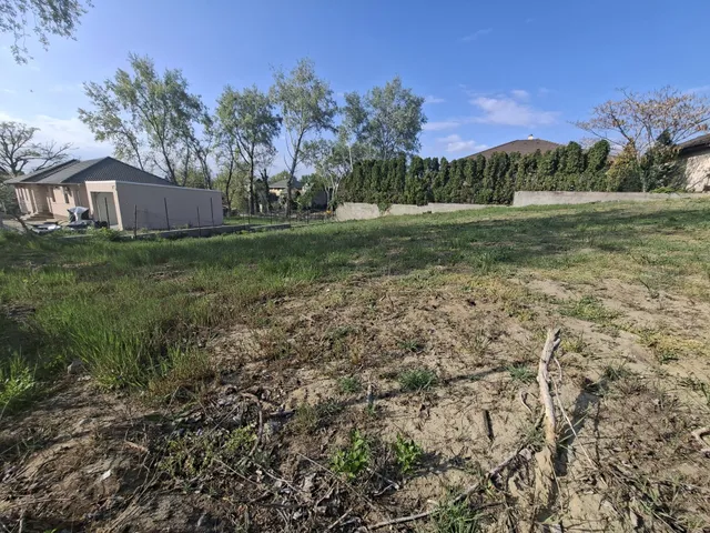 Eladó telek Szigetszentmiklós 722 nm