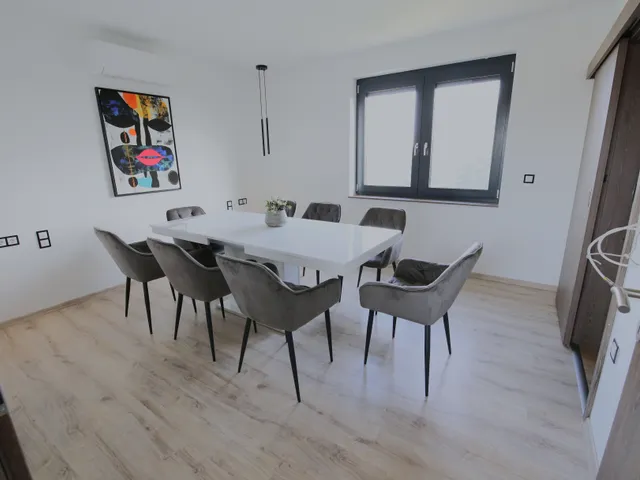 Eladó ház Balatonalmádi, Öreghegy 343 nm