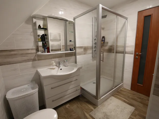 Eladó ház Veszprém, Ady lakótelep 165 nm