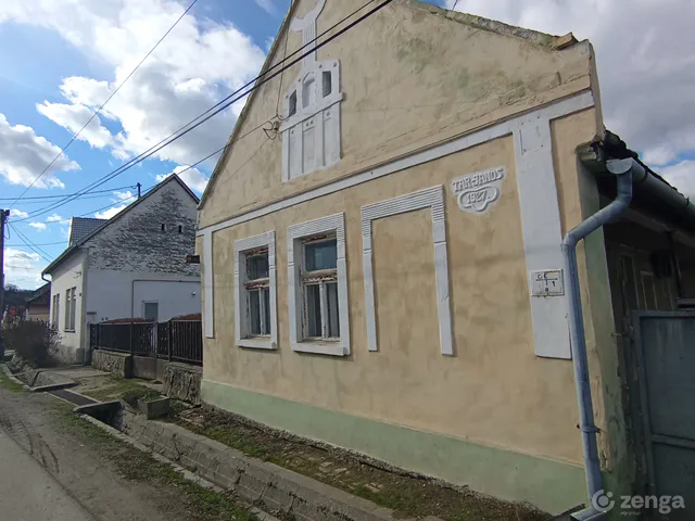 Eladó ház Báta 110 nm