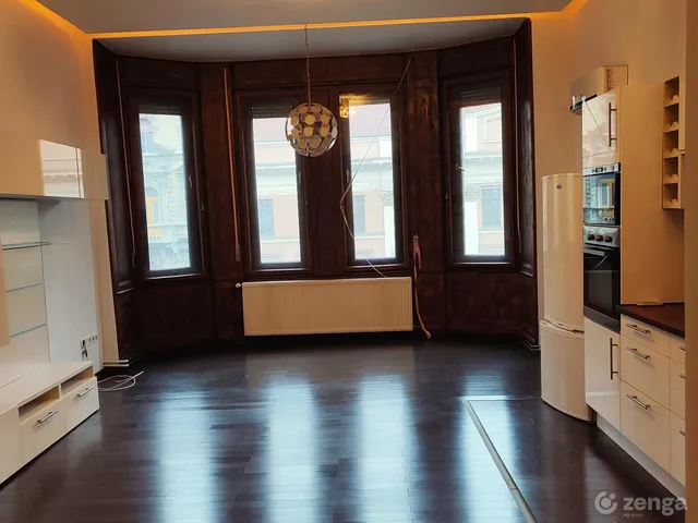 Eladó lakás Budapest VII. kerület, Belső-Erzsébetváros, Rákóczi 14. 87 nm