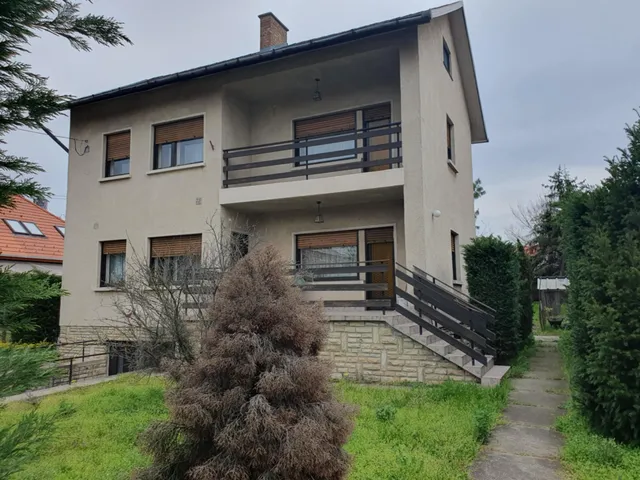 Eladó ház Budapest XVI. kerület 157 nm