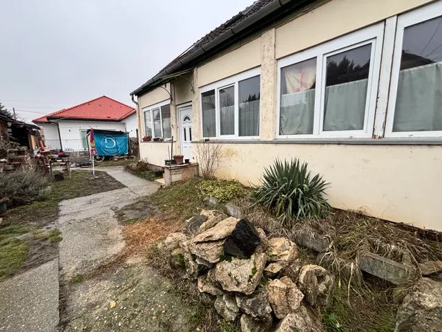 Eladó ház Budakalász 86 nm