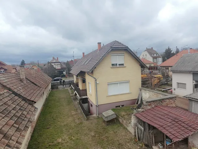 Eladó ház Kerepes 200 nm